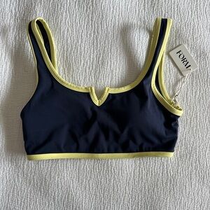 FORM V Scoop Navy and Yellow Sports Bra